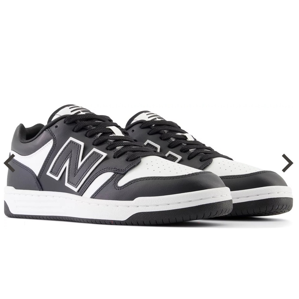 New Balance 480 Black & White Low-Top Sneakers